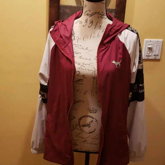 Victoria's secret pink burgundy glitter jacket size XS/S - Picture 5 of 10